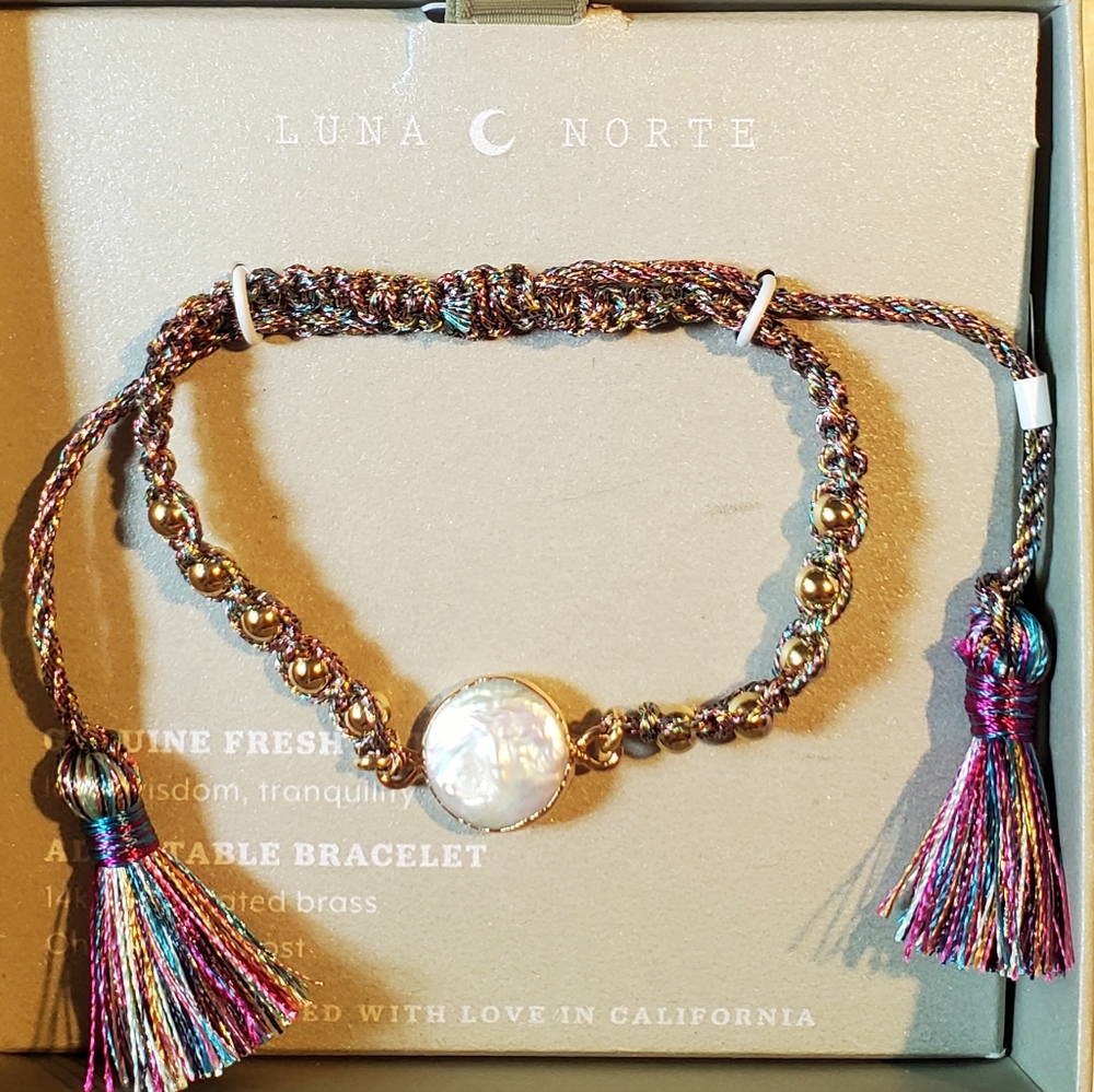 Luna Norte pearl bracelet